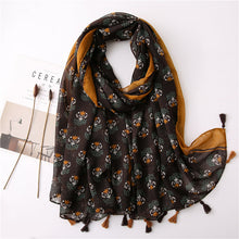 Load image into Gallery viewer, Japanese Literary and Artistic Fresh Cotton and Linen Scarf Retro Patchwork Bohemian Cashew Print Silk Scarf Beautiful Sunscreen Scarf