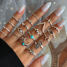 Load image into Gallery viewer, 9-piece Set of Vintage Crying Face Rings, Playing Card Rings, Hollowed Out Love Rings, Daisy Rings, Alloy Chain Rings