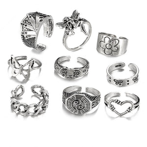 9-piece Set of Vintage Crying Face Rings, Playing Card Rings, Hollowed Out Love Rings, Daisy Rings, Alloy Chain Rings