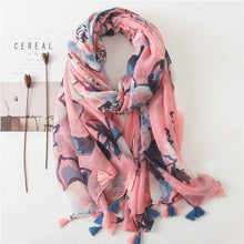Load image into Gallery viewer, Japanese Literary and Artistic Fresh Cotton and Linen Scarf Retro Patchwork Bohemian Cashew Print Silk Scarf Beautiful Sunscreen Scarf