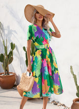 Load image into Gallery viewer, Summer floral print pressed short-sleeved dress