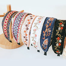 Load image into Gallery viewer, Vintage Ethnic Style Cotton and Linen Embroidery Floral Garland Pattern Fabric Lace Exquisite Headband Bohemian Headdress Head Buckle