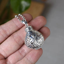 Load image into Gallery viewer, S925 Silver Double-sided Hollow Retro Lotus Sachet Pendant Can Be Opened To Expand Aromatherapy Necklace Gawu Box