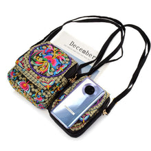 Load image into Gallery viewer, Ethnic Style Bag Small Bag Women&#39;s New Mini Diagonal Canvas Small SquareFlower Versatile Mobile Phone Coin Purse