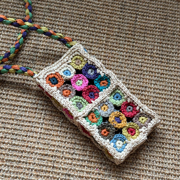 New Niche Design Shoulder Messenger Bag Colorful Raffia Hand-woven Mobile Phone Bag