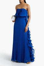 Load image into Gallery viewer, 2025 Summer New Pleated Chest-wrapped Big Pendulum Dress