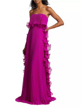 Load image into Gallery viewer, 2025 Summer New Pleated Chest-wrapped Big Pendulum Dress