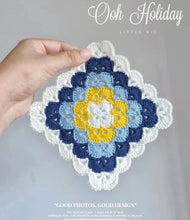 Load image into Gallery viewer, Hand-crocheted Small Daisy Coasters, Anti-scalding and Heat-insulating Cushions, Wool Coasters, Gifts for Girlfriends, Flower Slices in Large Quantities