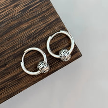Load image into Gallery viewer, S925 Silver Earrings Women's Simple and Retro Lucky Transshipment Anti-allergic Element Ring Earrings