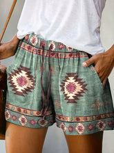 Load image into Gallery viewer, Women's Western Ethnic Resort Style Retro Casual Summer Geometric Pattern Printed Shorts