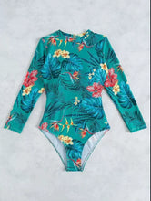 Load image into Gallery viewer, Ladies 2025 One-Piece High Collar Backless Fashionable Swimsuit Long Sleeve Suitable for Summer Beach And Swimming Pool
