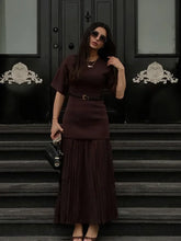 Load image into Gallery viewer, Elegant O Neck Short Sleeve Maxi Dress Women Fashion Solid Pleated Gauze Patchwork Dresses 2025 New Lady Office Commute Vestidos