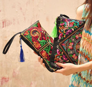 Ethnic Style Retro Embroidered Bag