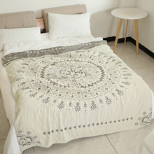Load image into Gallery viewer, New Japan Four-layer Thick Gauze Blanket Cotton Yarn Sofa Blanket