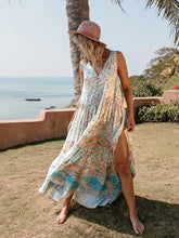 Load image into Gallery viewer, Chiffon Beach Dress Printed V-neck Short-sleeved Bohemian Dress