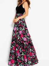 Load image into Gallery viewer, Floral Sleeveless Backless Elegant Party Maxi Dress