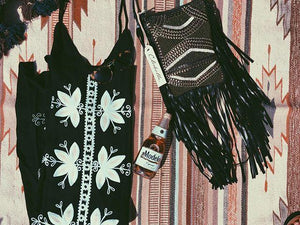 Bohemian vacation wind lapel embroidery harness split black dress dress