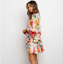 Load image into Gallery viewer, Stylish Print Round-necked Long-sleeved Dress