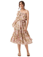Load image into Gallery viewer, One-shoulder Sleeve Ruffled Lace Stitching Bohemian Dress
