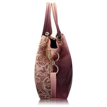 Load image into Gallery viewer, Women Vinage Hollow Out Pendant Shoulder Bags Elegant Retro Handbags