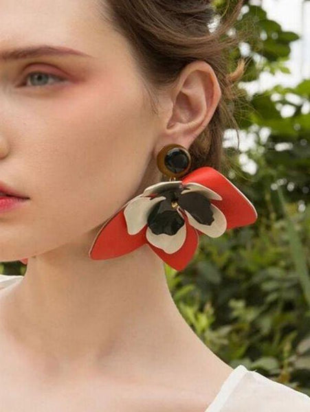 Elegant Leather Flower Earrings