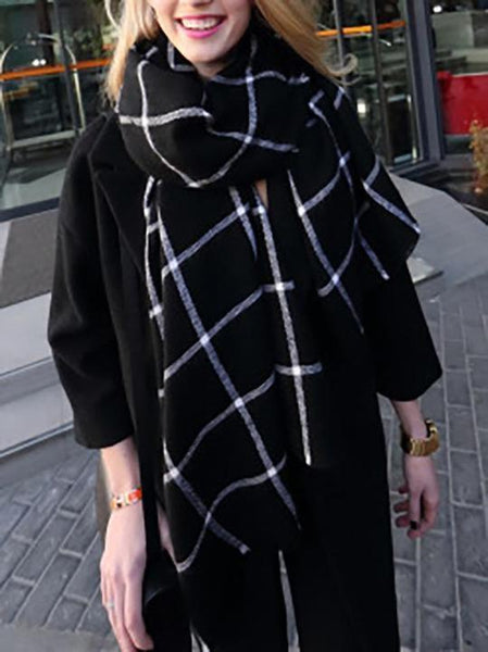 Women Winter Black and White Checked Scarf