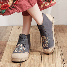 Load image into Gallery viewer, New national style women&#39;s shoes, front lace up, middle upper, casual women&#39;s short boots, thick bottomed round head embroidered shoes