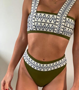 New Bikini Women's Striped Swimsuit with Split Elastic Panel