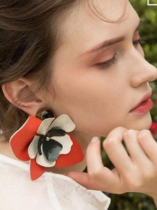 Elegant Leather Flower Earrings