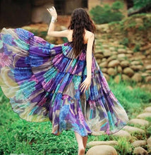 Load image into Gallery viewer, Bohemian Floral Printed Mid-Calf Pleated Chiffon Skirt