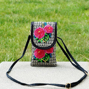 New Ethnic Embroidery Fashion Slung Bag Mobile Phone Bag Female Joker Mini Lady Shoulder Mobile Phone Bag