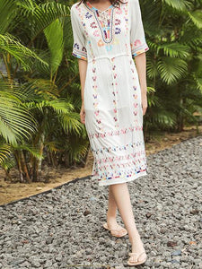 2018 Embroidered Half Sleeve Bohemia Beach Dress