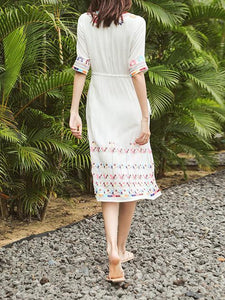 2018 Embroidered Half Sleeve Bohemia Beach Dress