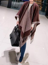 Load image into Gallery viewer, Women Contrast Color Batwing Sleeve Tassels Knit Cloak Shawl