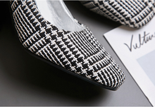 Load image into Gallery viewer, Autumn Thick Heel Women Shoes
