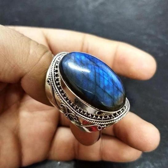 Vintage Labradorite Gemstone Girl Ring