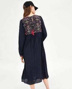 2018 New Long Sleeve Embroidered Tassel Casual Midi Dress