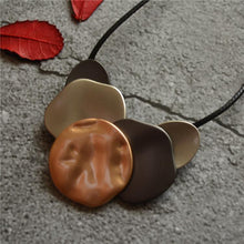 Load image into Gallery viewer, Korean Version of The Simple Irregular Geometric Hanging Brand Long Necklace Wool Chain