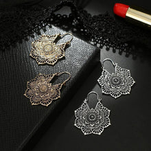 Load image into Gallery viewer, Bohemian Vintage Hollow Alloy Flower Earrings Accessories