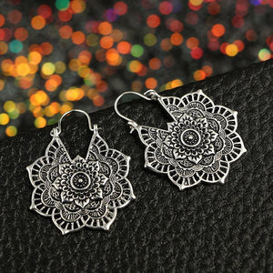 Bohemian Vintage Hollow Alloy Flower Earrings Accessories