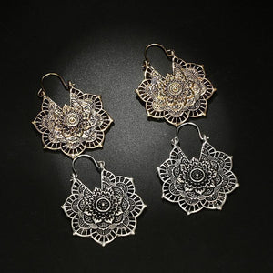 Bohemian Vintage Hollow Alloy Flower Earrings Accessories