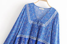 Load image into Gallery viewer, Print V Neck Long Sleeve Boho T Shirt