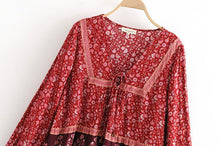 Load image into Gallery viewer, Print V Neck Long Sleeve Boho T Shirt