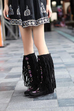 Load image into Gallery viewer, National Style Casual Tassel Bottom Increased Boots