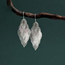 Load image into Gallery viewer, S925 silver literary fresh leaf earrings ethnic style ear clips