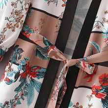 Load image into Gallery viewer, White Fashion Floral Printed Cover-up Outwear