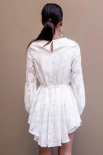Load image into Gallery viewer, Lace-paneled Temperament Waist Long-sleeved Dress