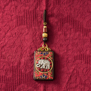 Nepal exotic keychain pendant creative personality men's and women's car chain red hand woven rope Pendant