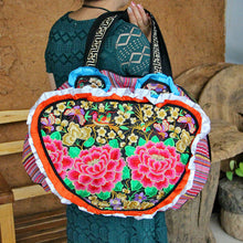 Load image into Gallery viewer, National wind bag Tibetan embroidery Big bag lady hand bag