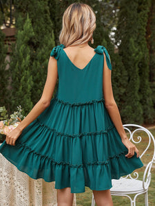 Summer new solid street shoot sleeveless dress temperament generous A-word sling dress multi layer